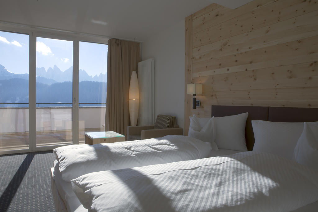 Superior Double Room with Mountain View,705139918:JPEG